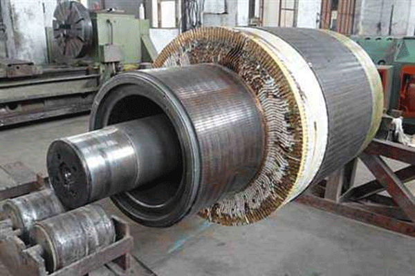 使用大型高壓電機(jī)時(shí)要注意安全問(wèn)題。