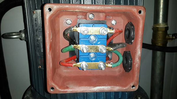 西安西瑪Y系列三相異步電動(dòng)機(jī)接線圖示例 西安西瑪Y系列三相異步電動(dòng)機(jī)接線圖示例